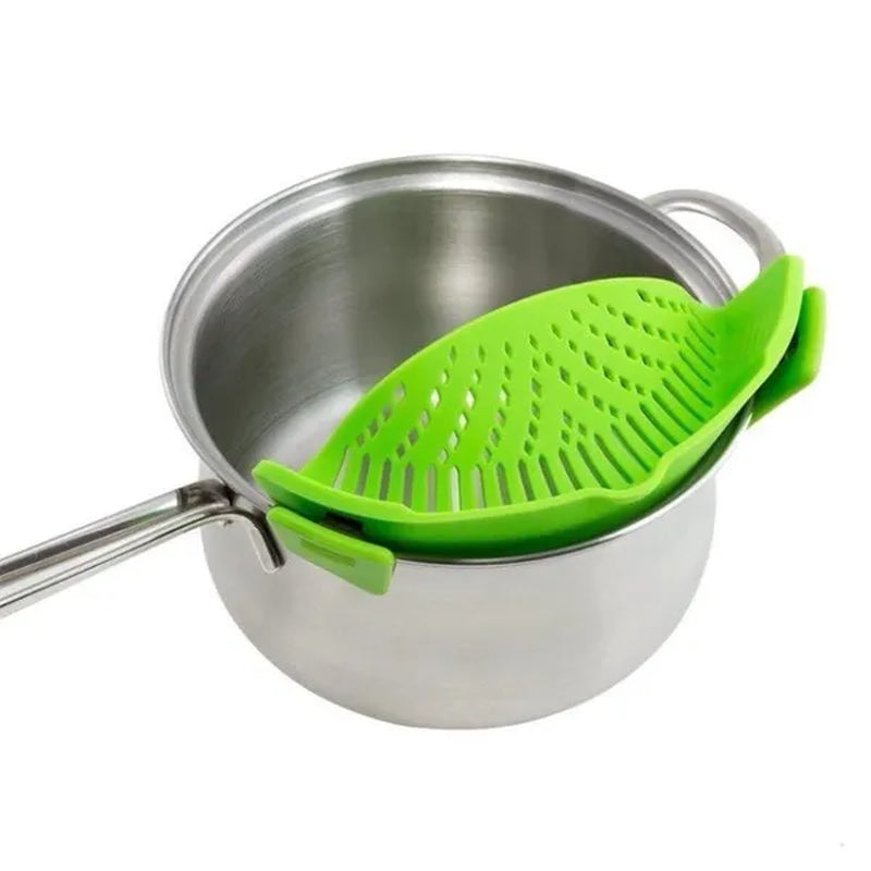 1Pc Clip on Strainer Silicone for All Pots and Pans, Pasta Strainer Clip on Food Strainer for Meat Vegetables Fruit Silicone Kitchen Colander