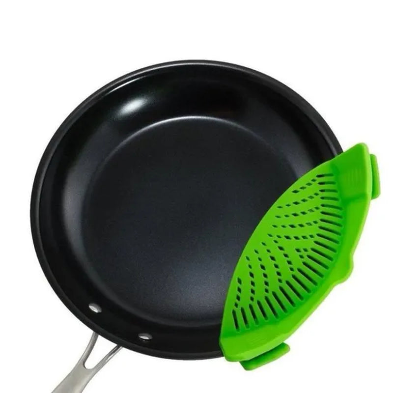 1Pc Clip on Strainer Silicone for All Pots and Pans, Pasta Strainer Clip on Food Strainer for Meat Vegetables Fruit Silicone Kitchen Colander